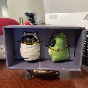 10 Strawberry Street Halloween Cat Mummy & Cat Dinosaur Salt Pepper Shakers